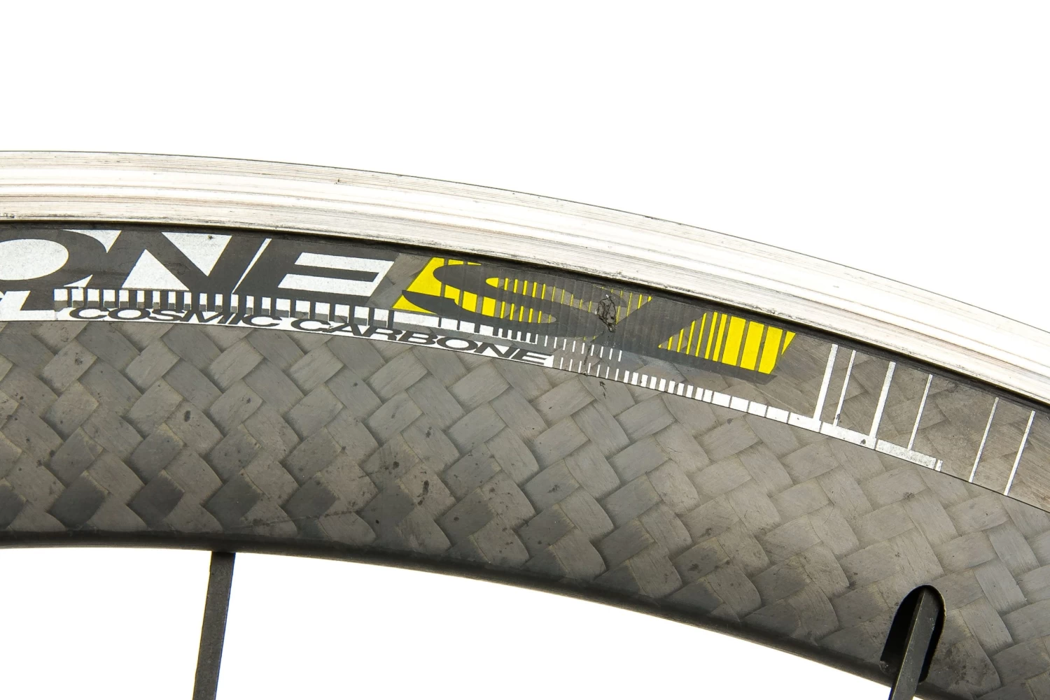 Mavic Cosmic Carbone SL Carbon Clincher 700c Wheelset - Image 9