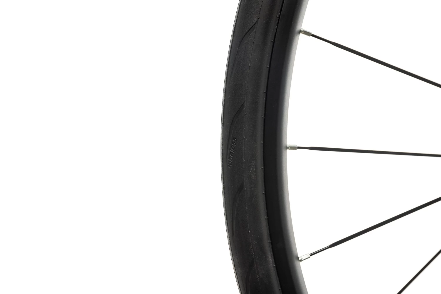 Mavic Aksium Elite Evo Disc Aluminum Tubeless 700c Rear Wheel - Image 4