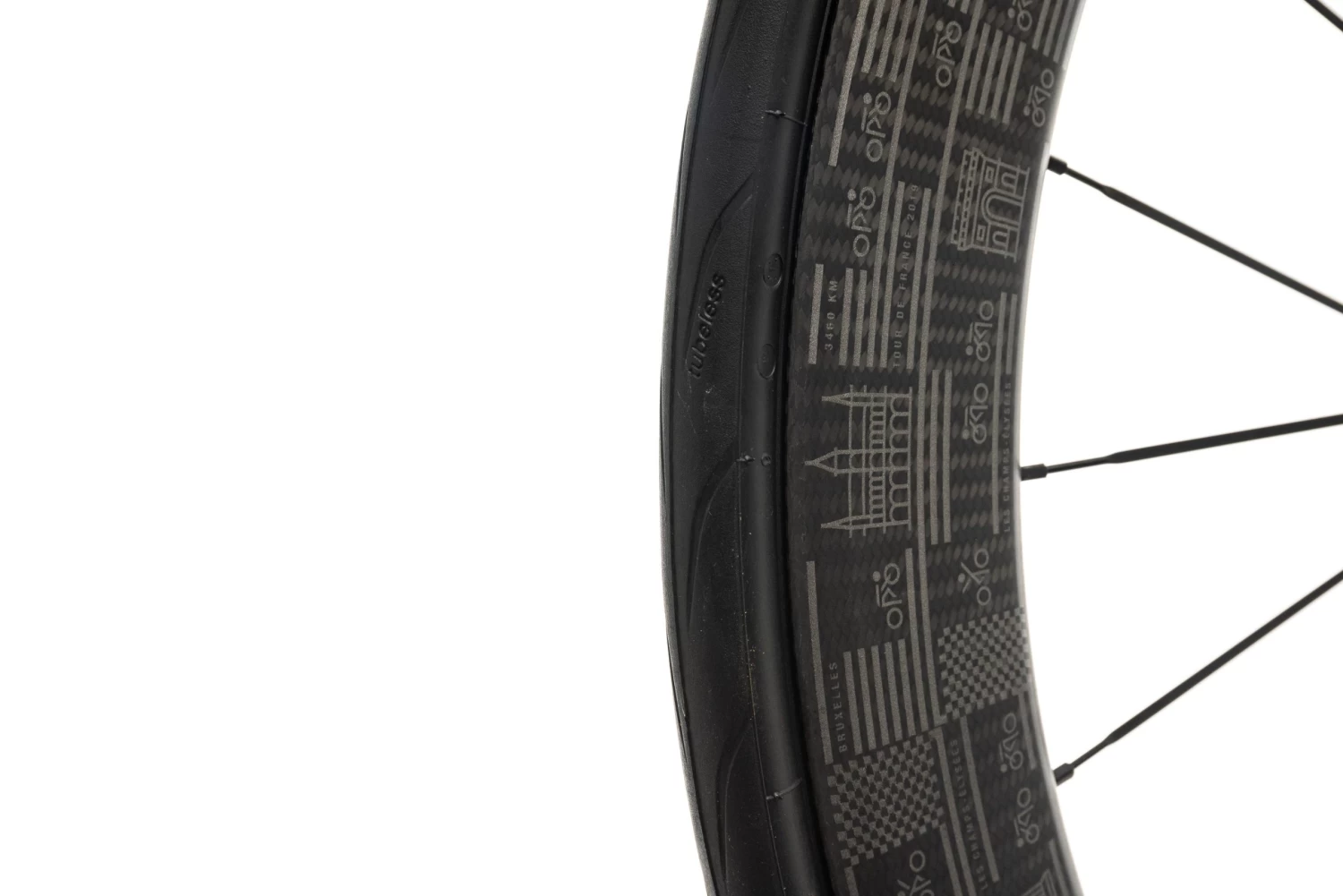 Mavic Comete Pro Carbon UST Tour De France 2019 Edition Carbon Tubeless 700c Rear Wheel - Image 4