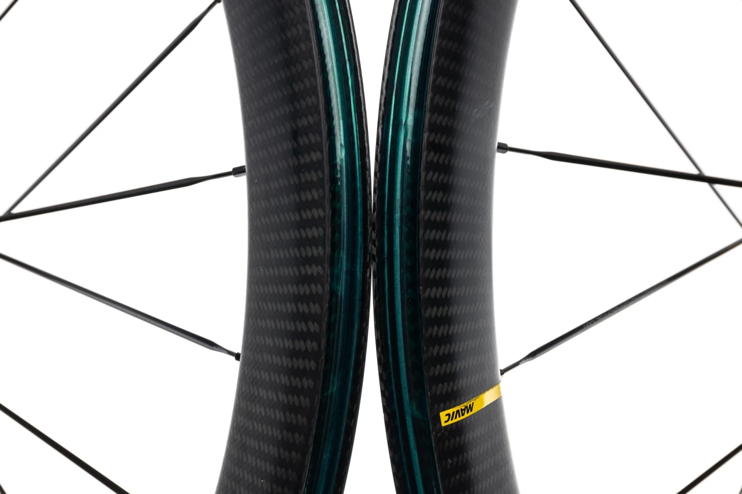 Mavic Cosmic Pro SL UST Carbon Tubeless 700c Wheelset - Image 5