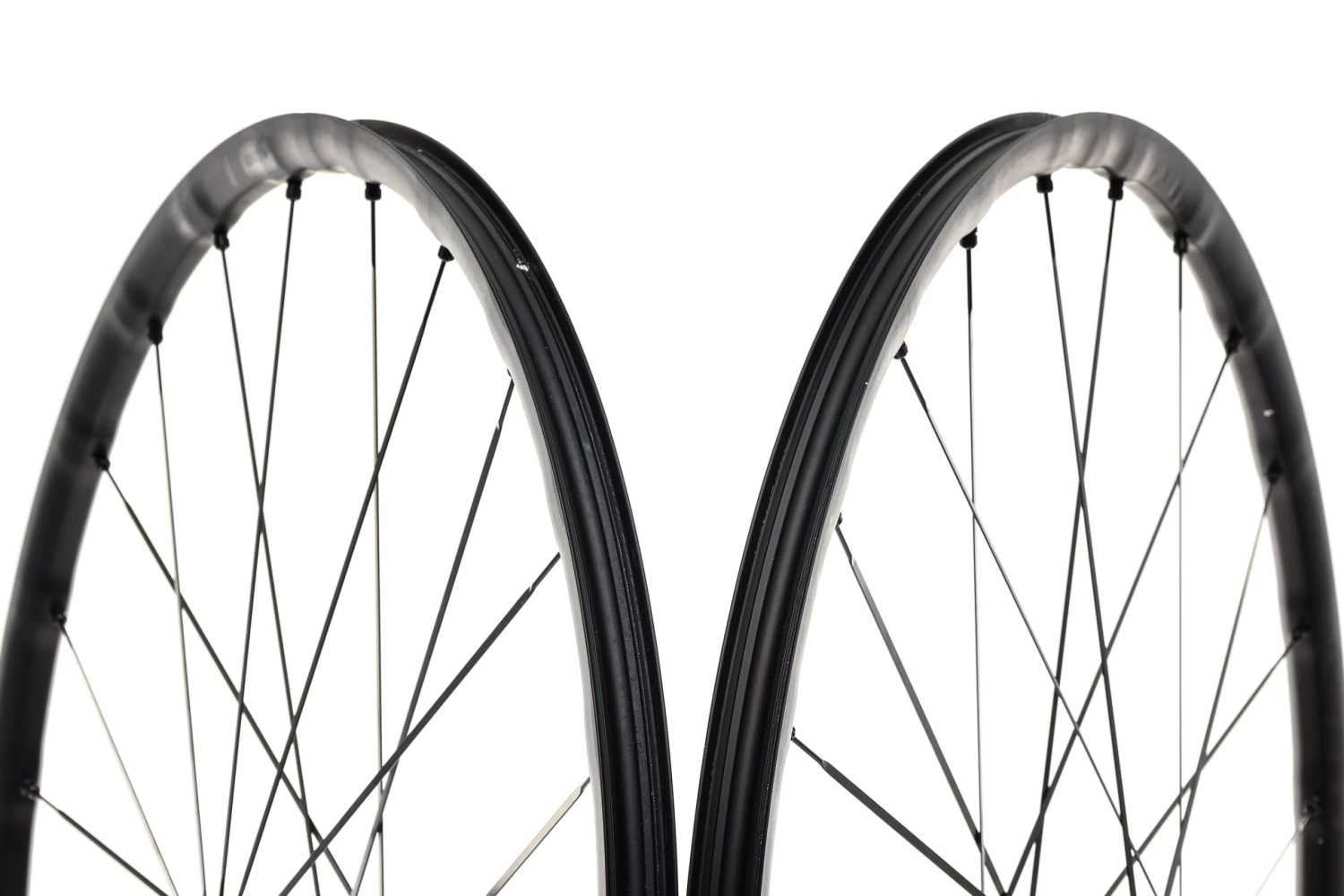 Mavic Allroad Elite Aluminum Tubeless 700c Wheelset - Image 5