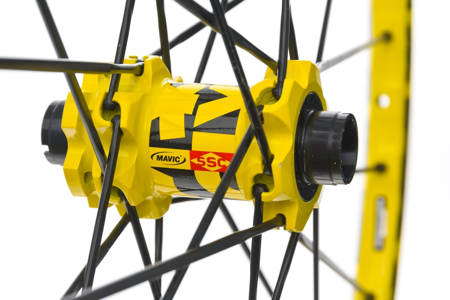 Mavic Crossmax Enduro Aluminum Tubeless 27.5" Wheelset - Image 3